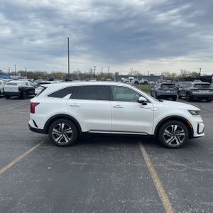 KIA SORENTO HYBRID EX - 10