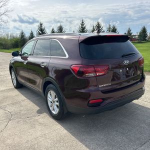 KIA SORENTO LX - 5