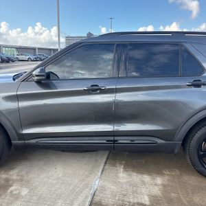 FORD EXPLORER ST - 4