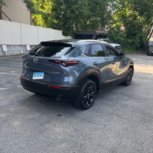 صورة 8 لـ 2023 Mazda CX-30 CARBON EDITION