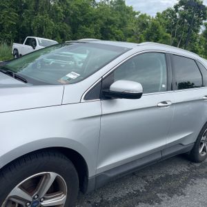 FORD EDGE SEL - 2