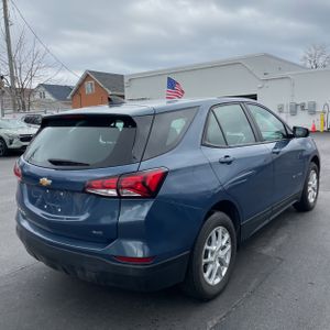 CHEVROLET EQUINOX LS - 8