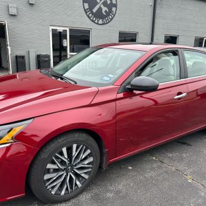 صورة 2 لـ 2025 Nissan ALTIMA SV