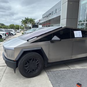 TESLA CYBERTRUCK BASE - 2