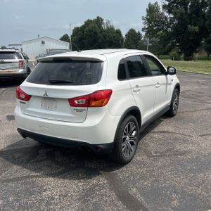 2016 Mitsubishi OUTLANDER SPORT ES — фото 8