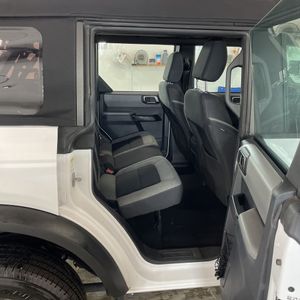 صورة مصغرة 35 لـ 2023 FORD BRONCO BASE