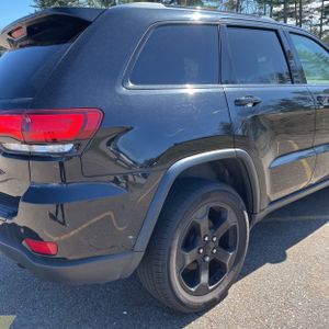 JEEP GRAND CHEROKEE - 9