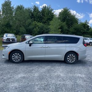2017 Chrysler PACIFICA TOURING — фото 3