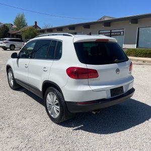 VOLKSWAGEN TIGUAN SE 4MOTION - 5