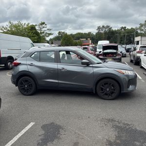 صورة 10 لـ 2021 Nissan KICKS SV