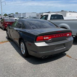 DODGE CHARGER SE - 5
