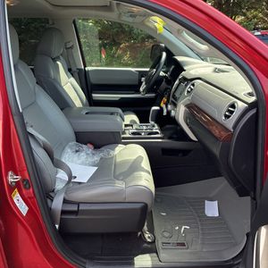 2016 Toyota TUNDRA LIMITED — миниатюра 31