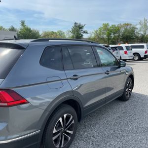 VOLKSWAGEN TIGUAN S - 7