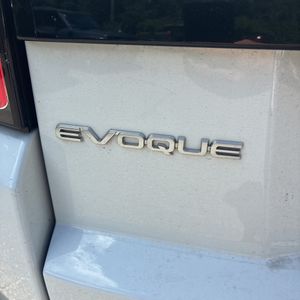 2017 LAND Rover RANGE ROVER EVOQUE SE — миниатюра 23