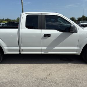 صورة مصغرة 11 لـ 2018 FORD F-150 XL