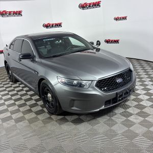 FORD TAURUS POLICE INTERCEPTOR - 10