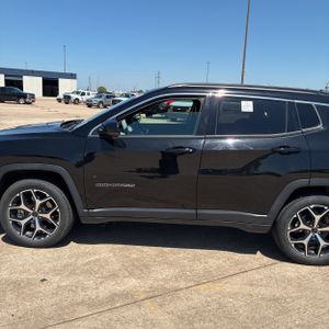 JEEP COMPASS LIMITED 4X4 - 4