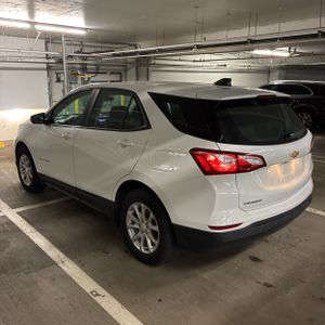 CHEVROLET EQUINOX LS - 4