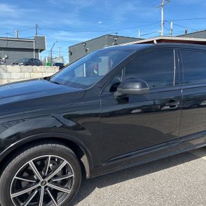 AUDI Q7 PREMIUM PLUS - 2