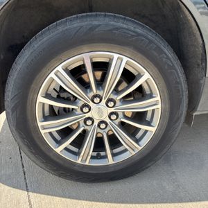 2019 Cadillac XT5 LUXURY — фото 19