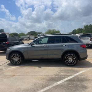 MERCEDES-BENZ GLC - 3