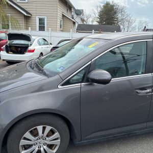 HONDA ODYSSEY EX - 2