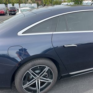 MERCEDES-BENZ EQS - 9