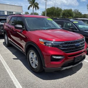 FORD EXPLORER XLT - 7