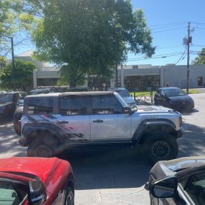 FORD BRONCO RAPTOR - 10