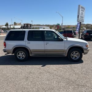 FORD EXPLORER EDDIE BAUER - 10