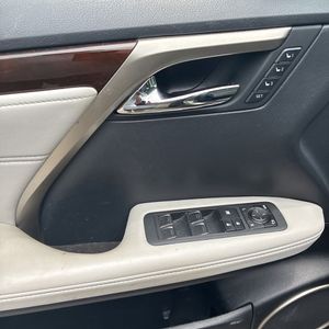 صورة مصغرة 63 لـ 2019 Lexus RX 350 BASE
