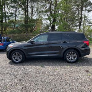 FORD EXPLORER XLT - 3