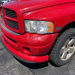 2004 Dodge RAM 1500 SLT — миниатюра 47