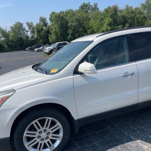 صورة 2 لـ 2015 Chevrolet TRAVERSE LT