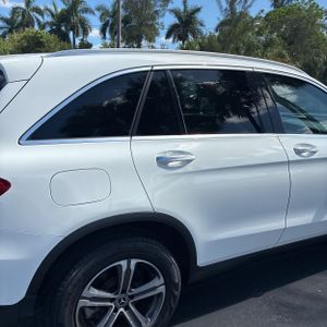 MERCEDES-BENZ GLC - 9