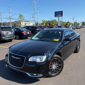 2017 Chrysler 300 LIMITED 照片 1