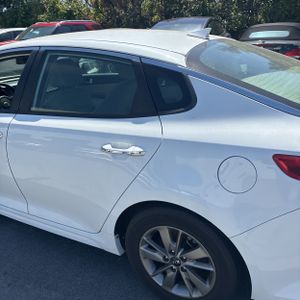 KIA OPTIMA LX TURBO - 5