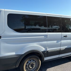FORD TRANSIT 150 XL - 9