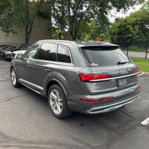 صورة 5 لـ 2022 AUDI Q7 PRESTIGE