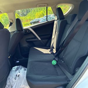 صورة مصغرة 34 لـ 2016 Toyota RAV4 LE