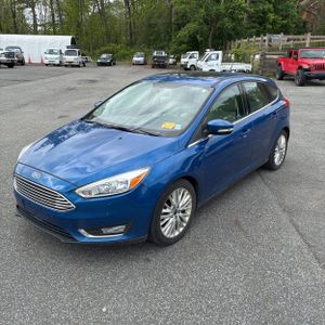 FORD FOCUS TITANIUM - 1