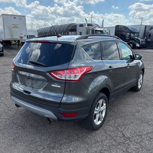 FORD ESCAPE SE - 8