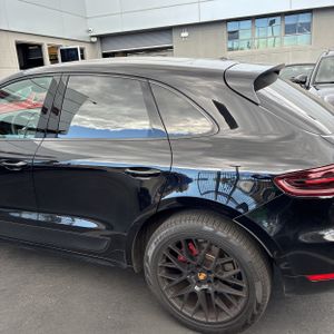 PORSCHE MACAN GTS - 5