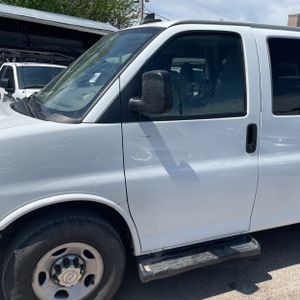 CHEVROLET EXPRESS LT 3500 - 2