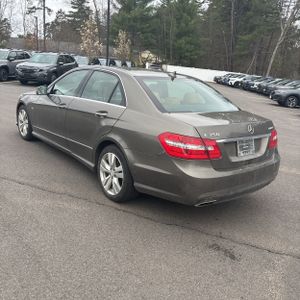 MERCEDES-BENZ E-CLASS - 5