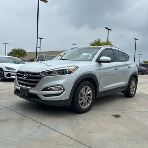 HYUNDAI TUCSON SE - 1