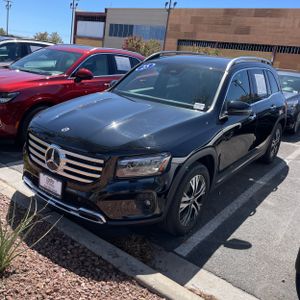 MERCEDES-BENZ GLB - 1