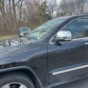 JEEP GRAND CHEROKEE OVERLAND - 2