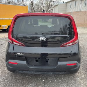 KIA SOUL LX - 7