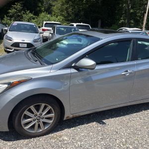 2015 Hyundai ELANTRA SE 照片 2